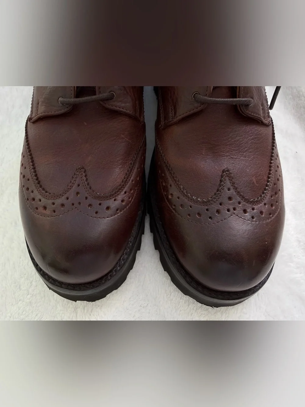 Frye Earl Wingtip Lace Up Men's Leather Boots Size 7.5D Brown Lug Soles 84138